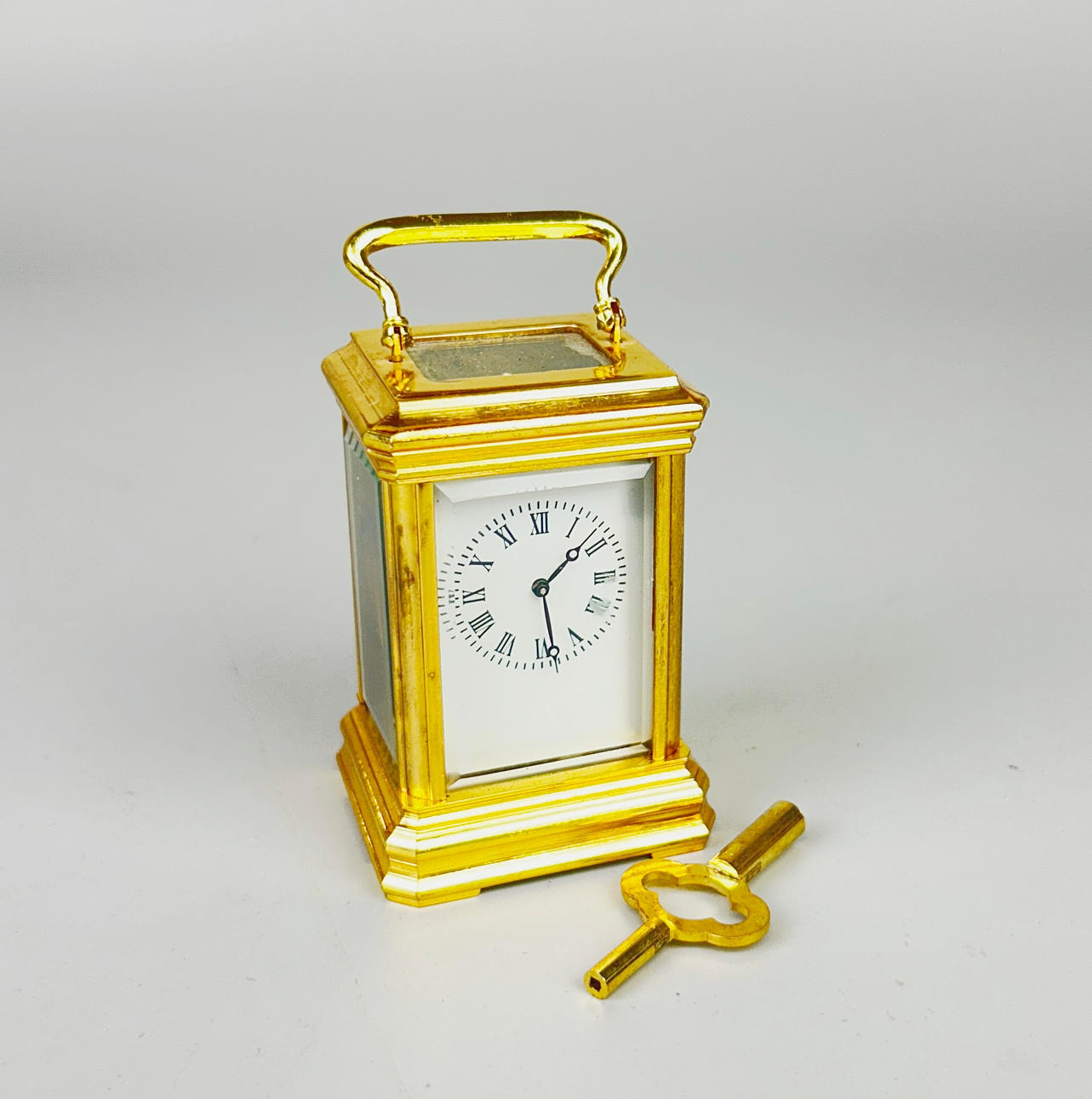 MINIATURE CARRIAGE CLOCK.