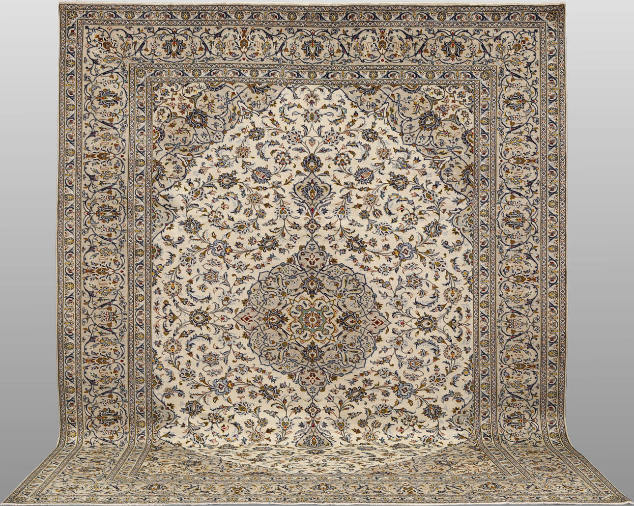CARPET. Light Keshan fine, 393 x 295 cm.