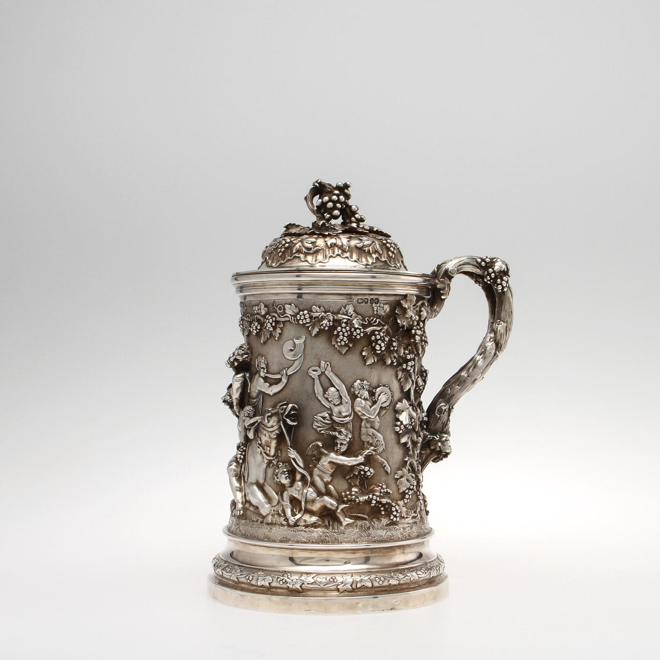 VINKANNA, silver. John S Hunt, London 1863.