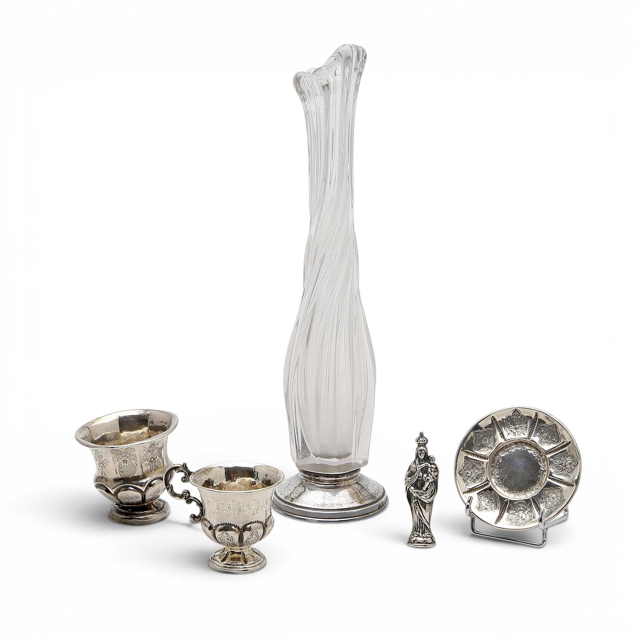 Various silver objects, 20th Century.