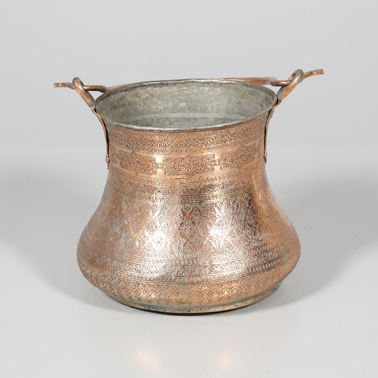 TUNNA / HINK, hoppar, orientalisk.