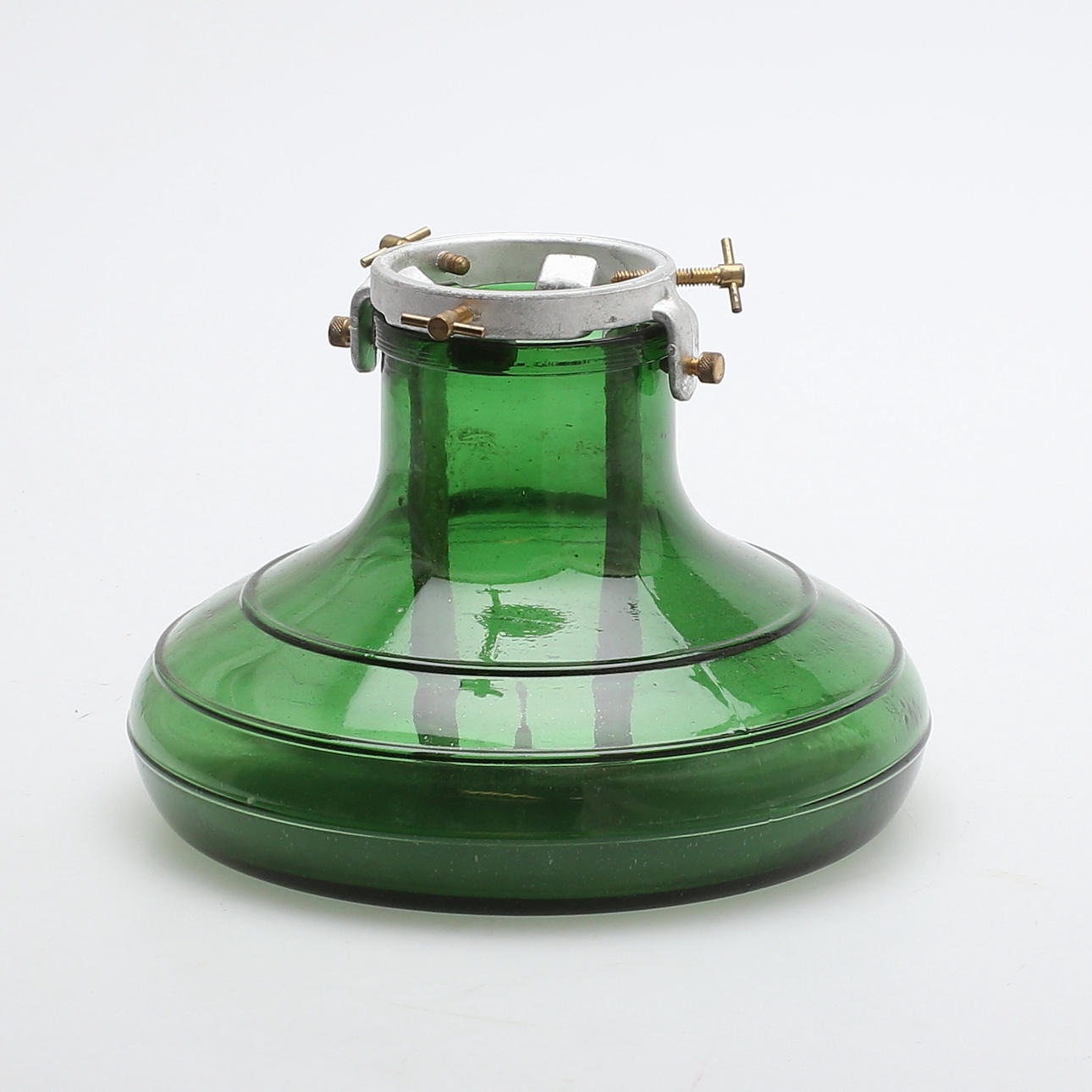 JULGRANSFOT, grön glasmassa, "Mignon", Bulach, Schweiz, 1900-tal.