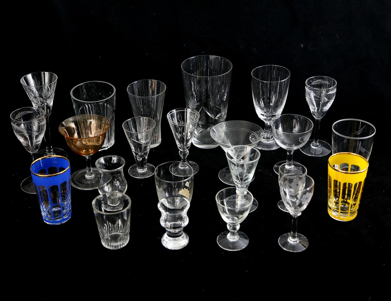 SAMLING GLAS, ca 85 st.