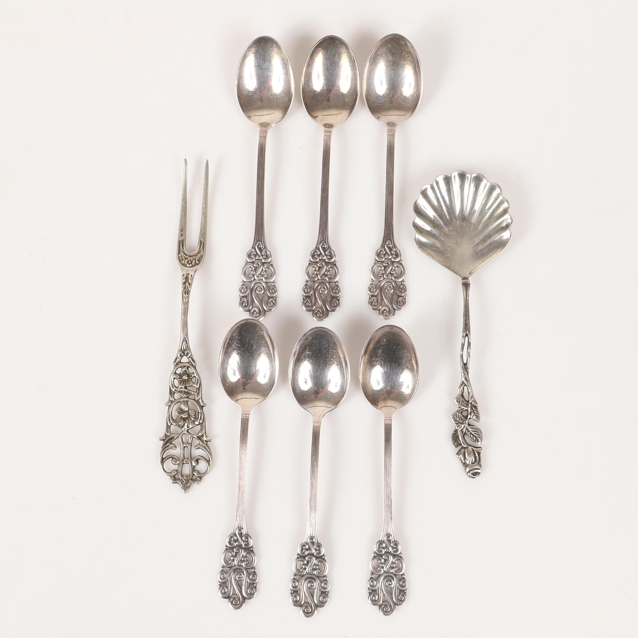 KAFFESKEDAR M. M., 8 delar, silver.