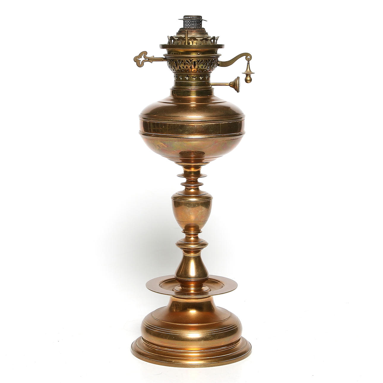 BORDSFOTOGENLAMPA, mässing, barockstil, Skultuna Bruk, 1900-talets början.