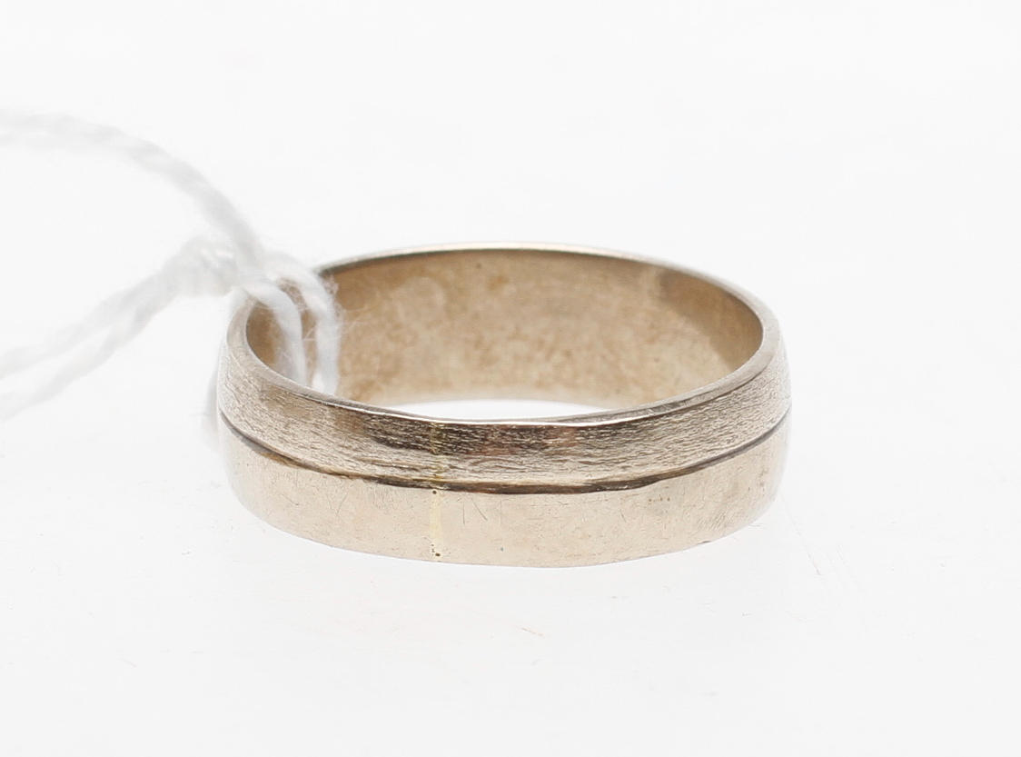 RING, 14k, vikt ca 3,6 gr.