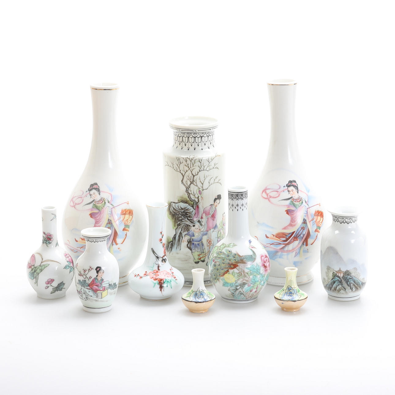 VASES, 10 pieces, porcelain, China.