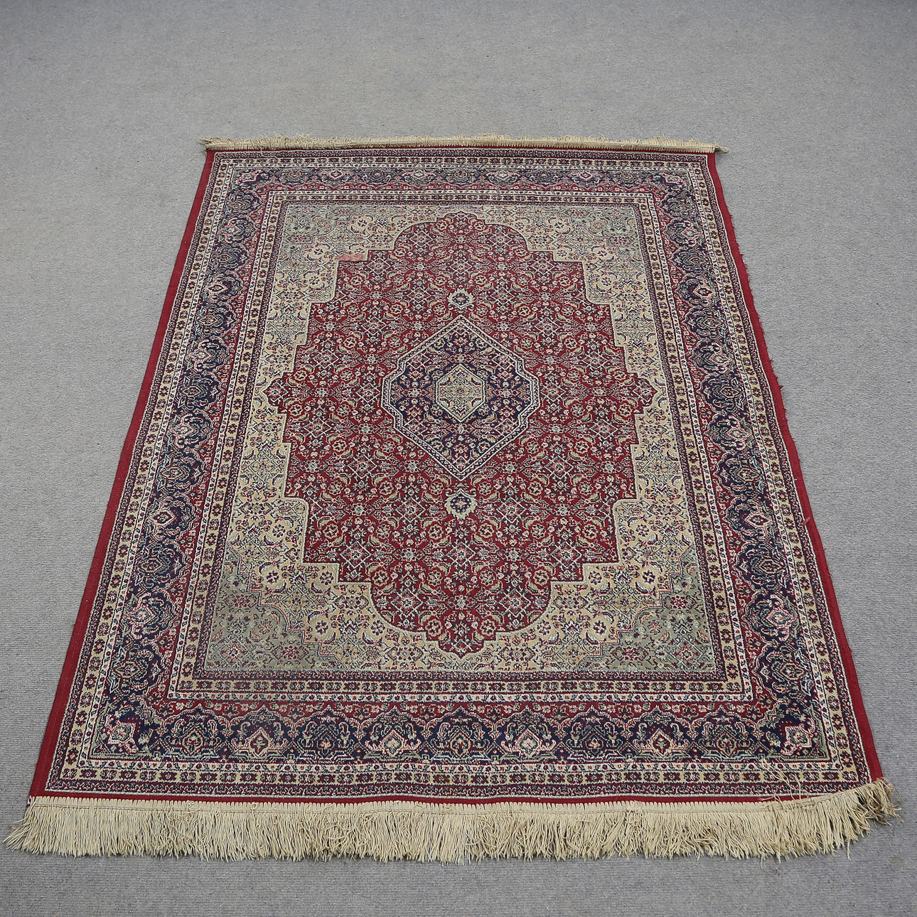 ORIENTALISK MATTA, MASKINVÄVD, 1900-TAL.