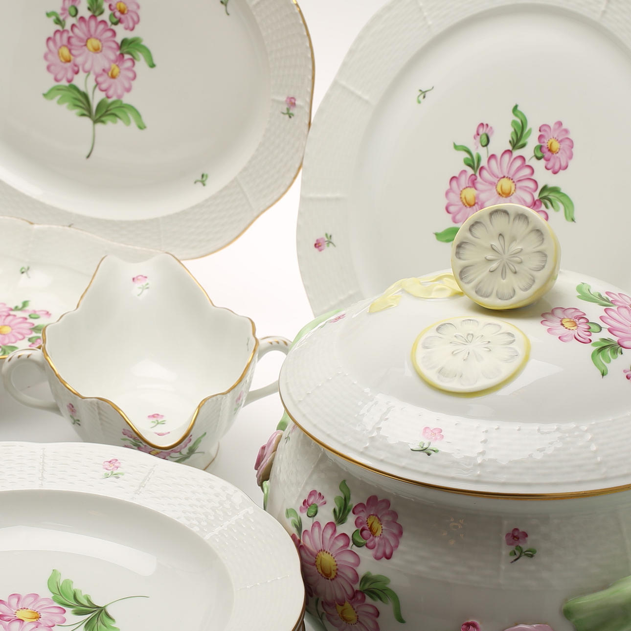 MATSERVIS, 26 delar, porslin. Herend.