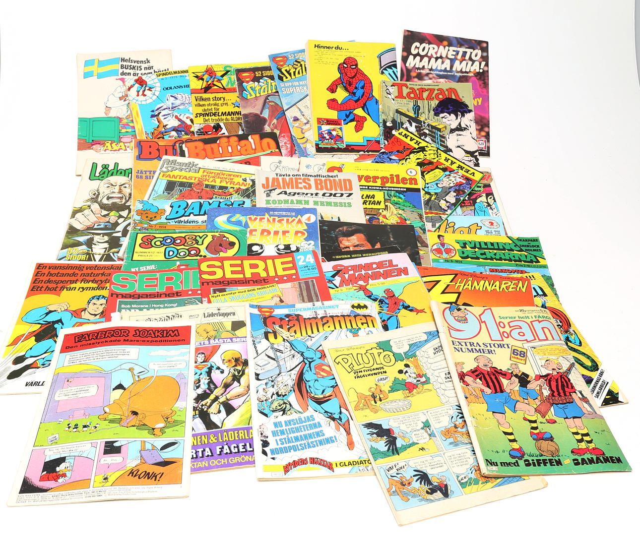 SERIETIDNINGAR i plastfickor, 1970-/80-tal.