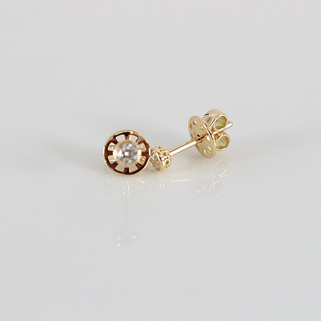 SINGLE-STONE EARRINGS, 0.16ct, 18K.