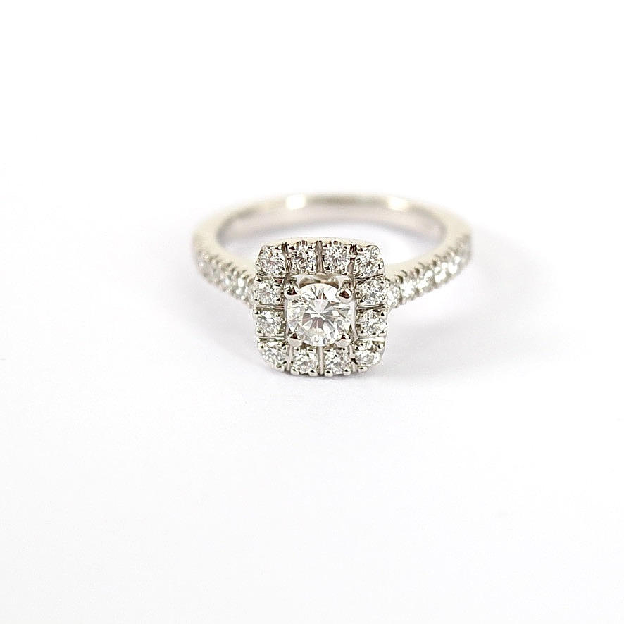 HALO RING, diamonds, total 0.72ct, Platinum.