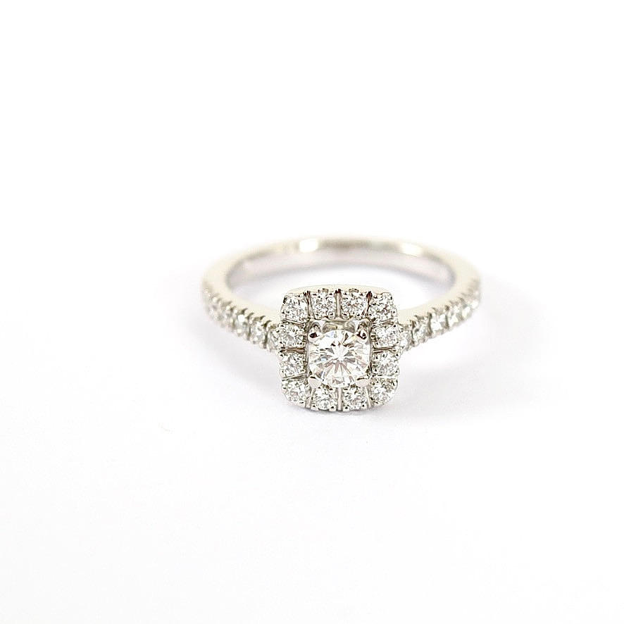 HALO RING, diamonds, total 0.72ct, Platinum.