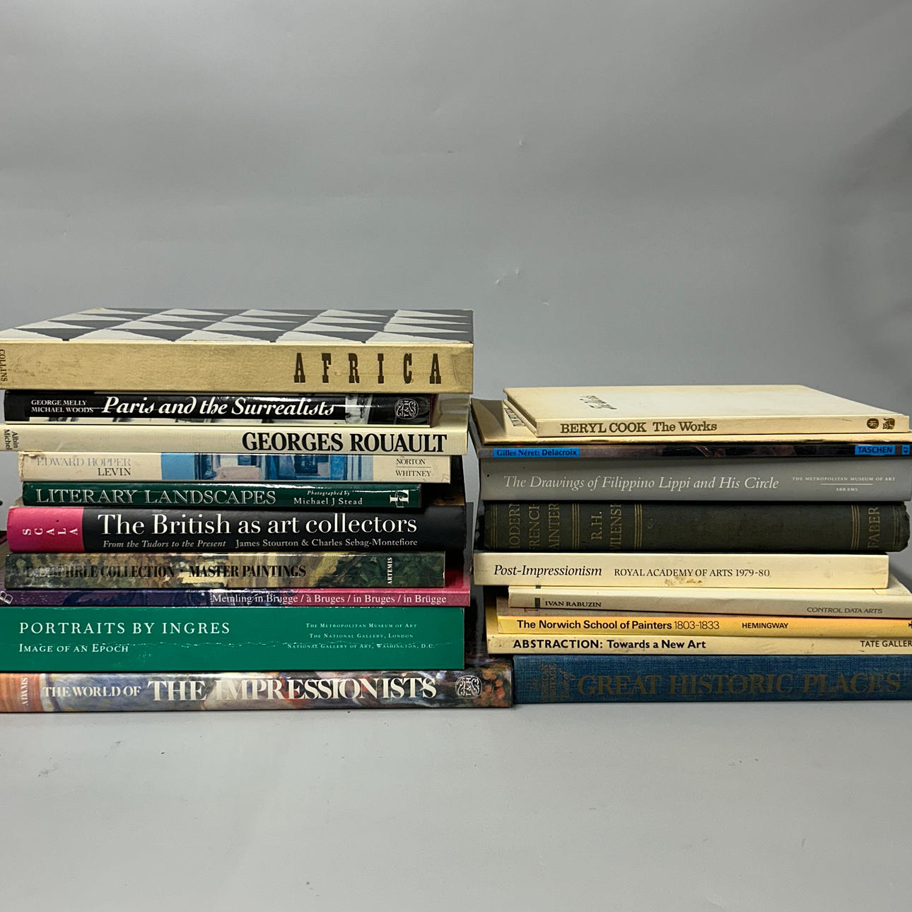 QTY ART BOOKS.