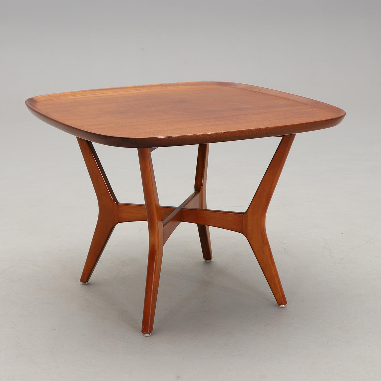 COFFEE TABLE, Swedish Modern, 1940s/50s.