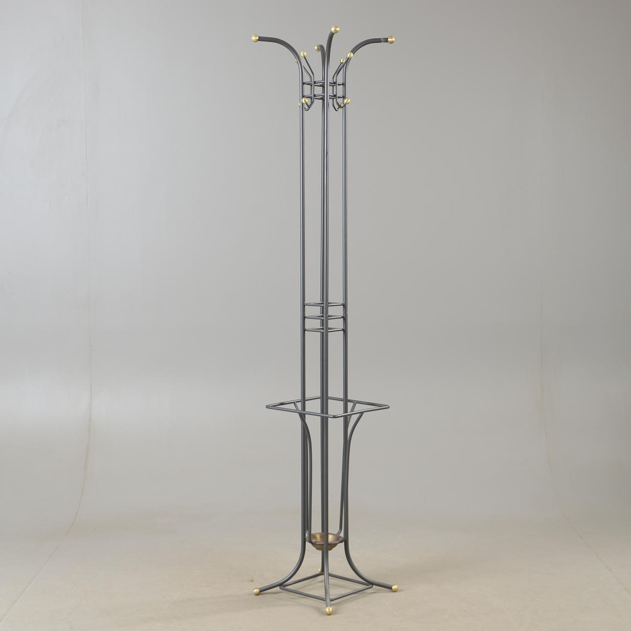 TAMBURMAJOR, metall, 2000-tal.