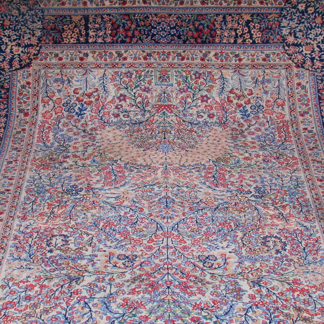 MATTA, orientalisk, 245 x 170 cm.