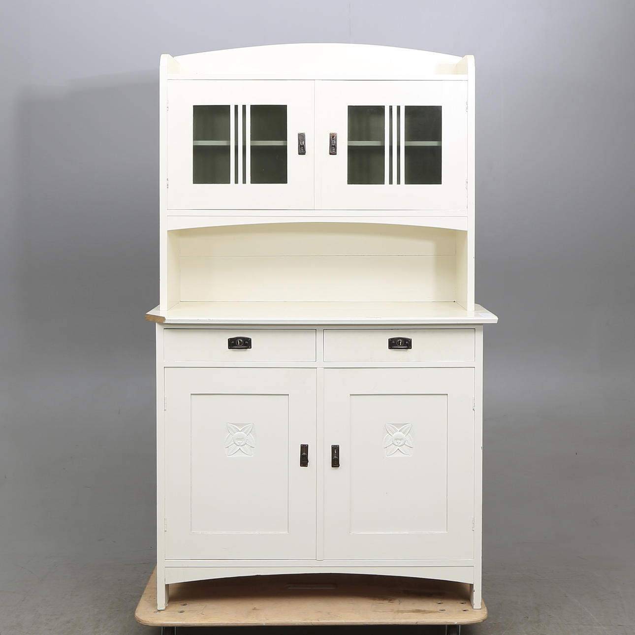 SKÅP, jugend, tidigt 1900-tal.