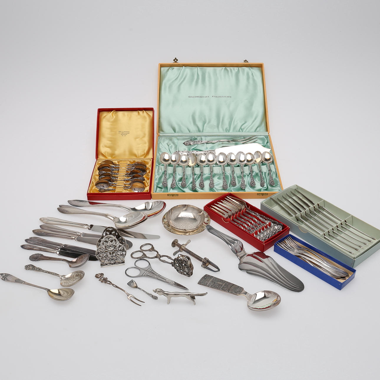 NYSILVERBESTICK, olika sorter och modeller.