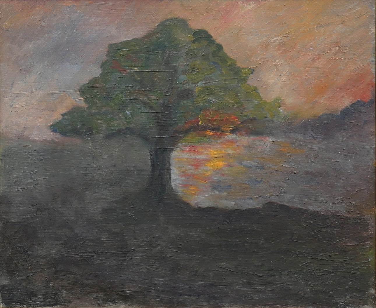 OKÄND KONSTNÄR. Oak at sunset. Oil on panel, unsigned.