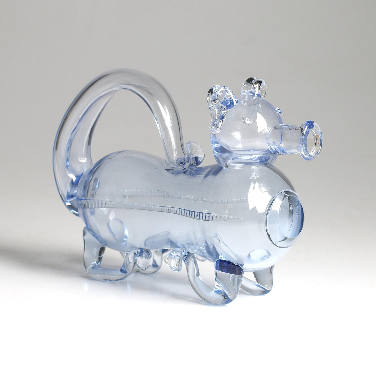 BRÄNNVINSHUND, glas, 1900-talets första hälft.