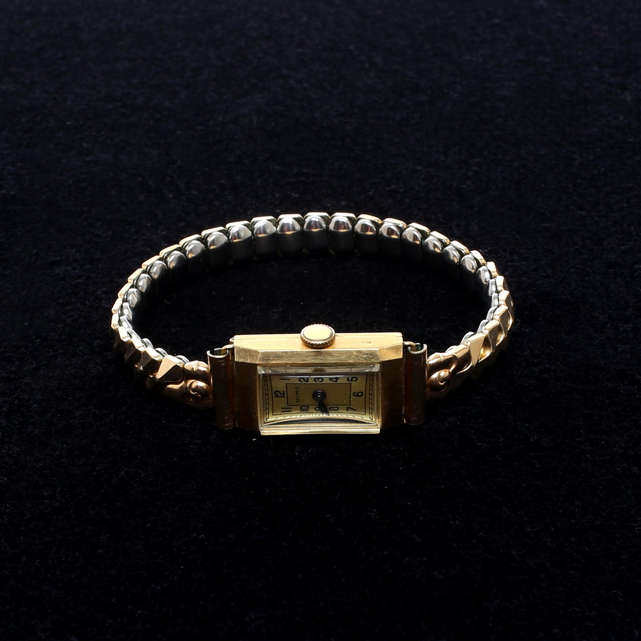 ARMBANDSUR, dam, Mido, manuell, boett av 18k guld.
