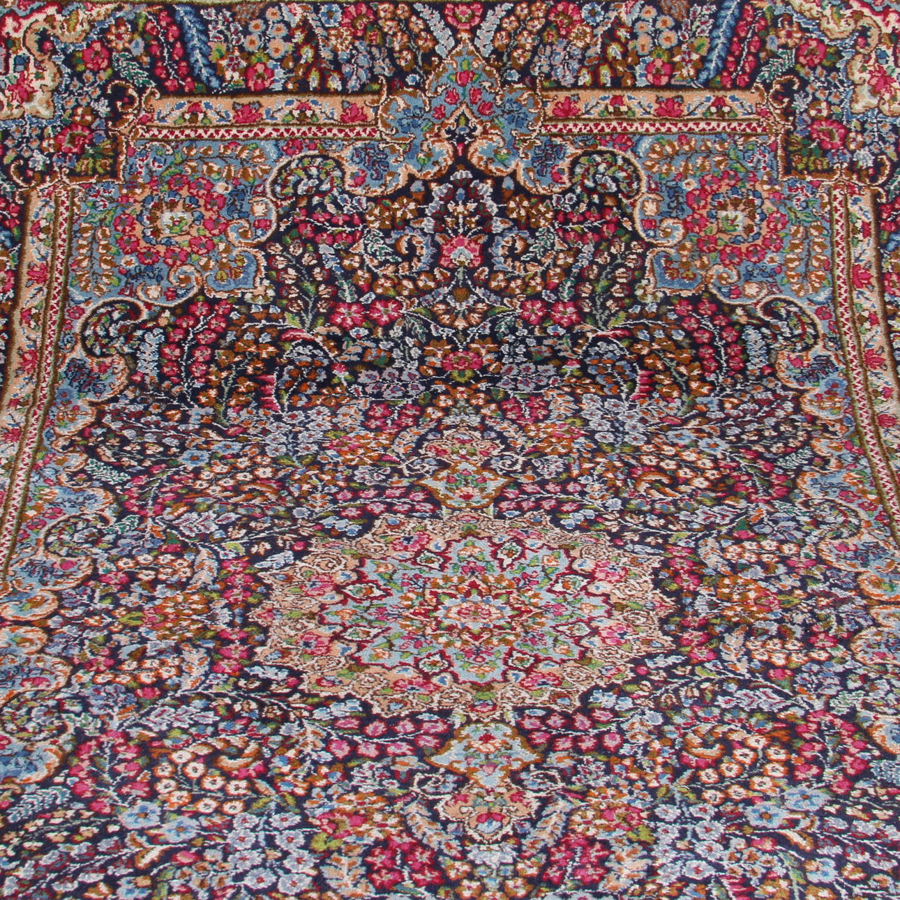 MATTA, orientalisk, Iran, 254 x 150 cm.