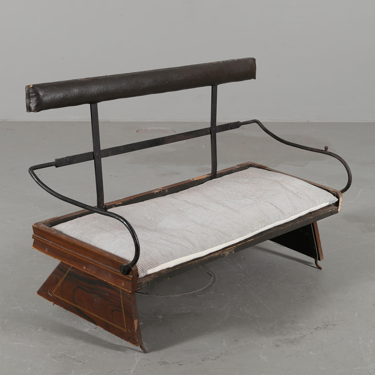 VAGNSBÄNK, från hästdroska.