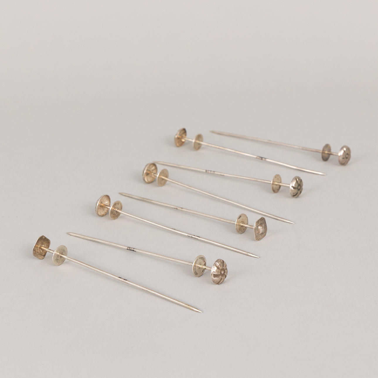 COCKTAIL PICKS, 8 pcs, silver.