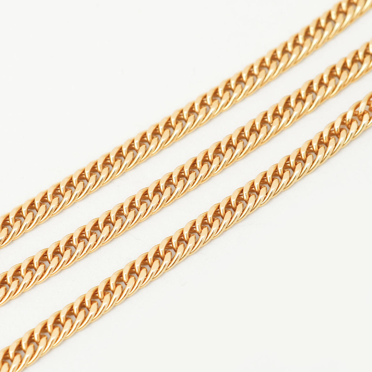 HALSKEDJA, 18k guld, vikt ca 23 gram.