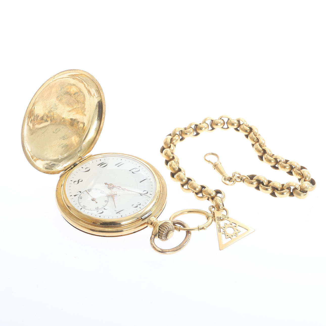 POCKET WATCH, with chain, 18K gold.