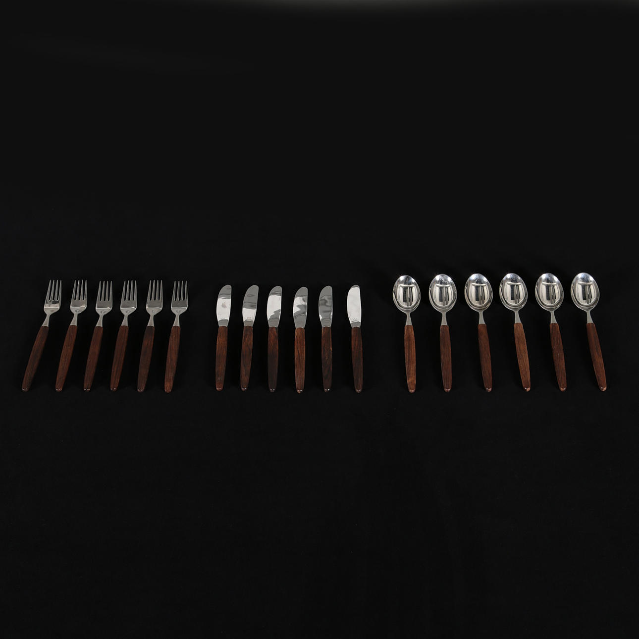 BESTICK, 18 delar, teak, Helle, Norge.