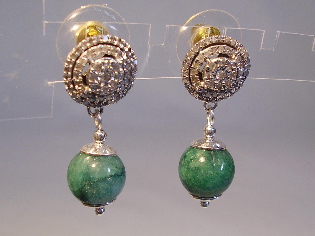 SMARAGD - DIAMANT ÖRA DUBBAR.