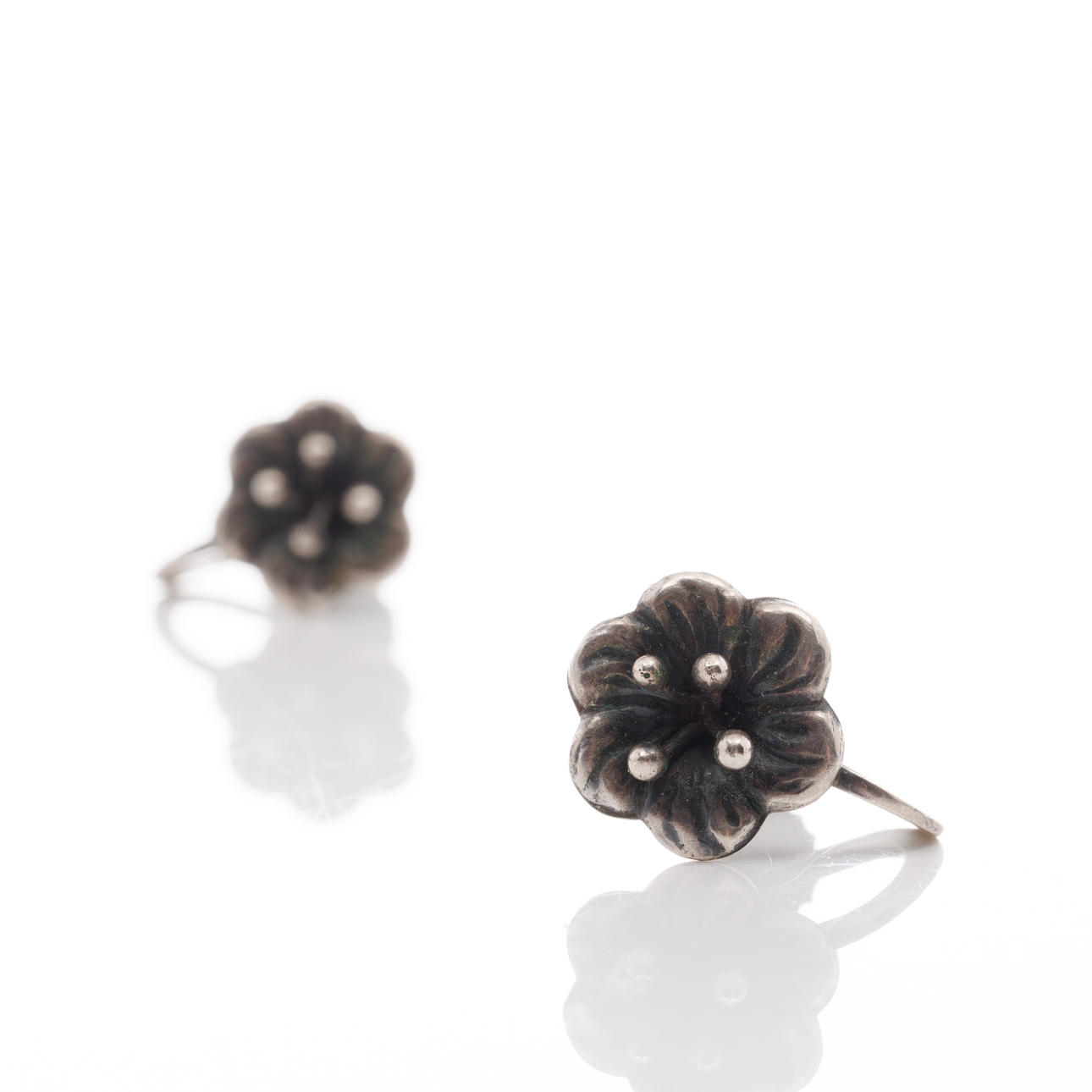 ARVO SAARELA. Earrings, silver, 1952.