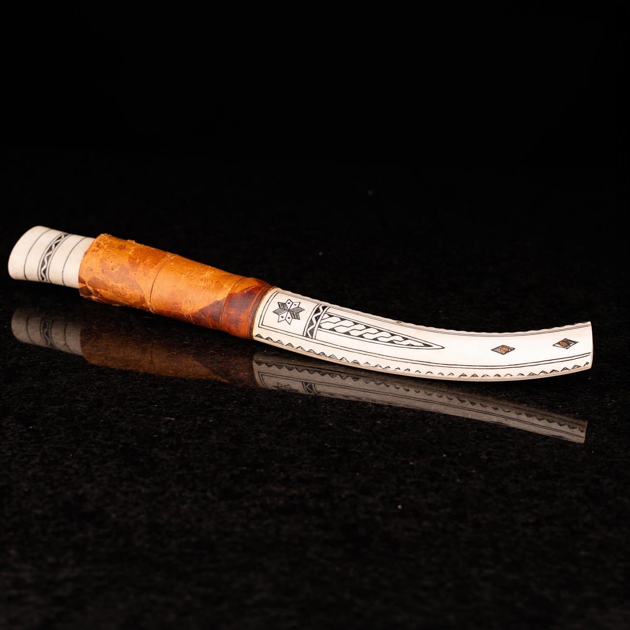 STEN JONSSON. Half-horn knife, Sami handicraft, monogram signed.