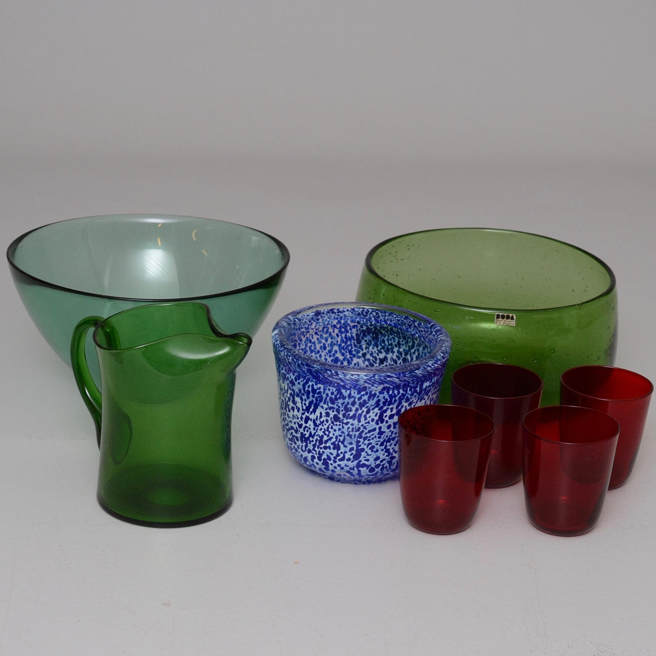 KONSTGLAS; BRUKSGLAS.