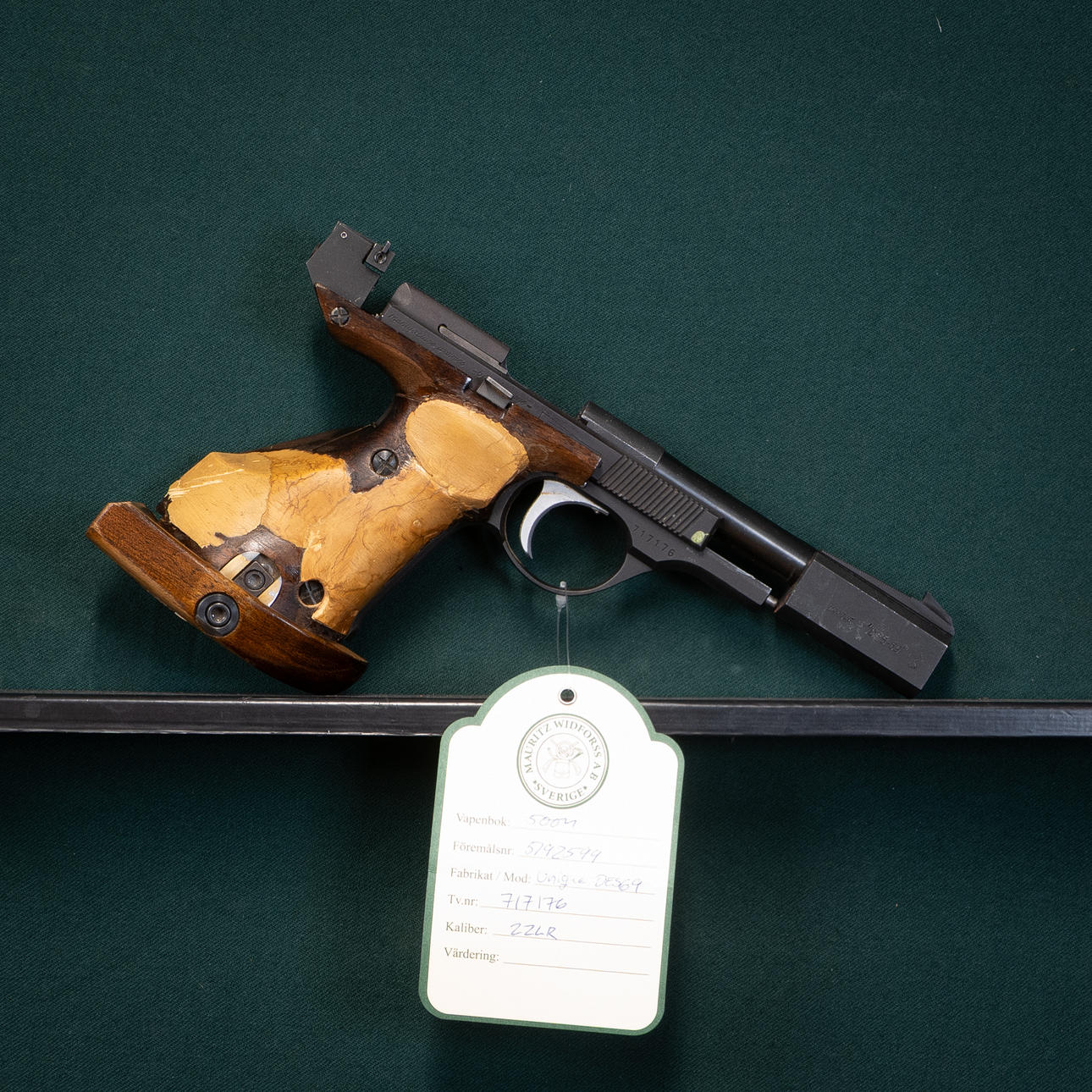 Unique Des-69 kal. 22LR #717176.