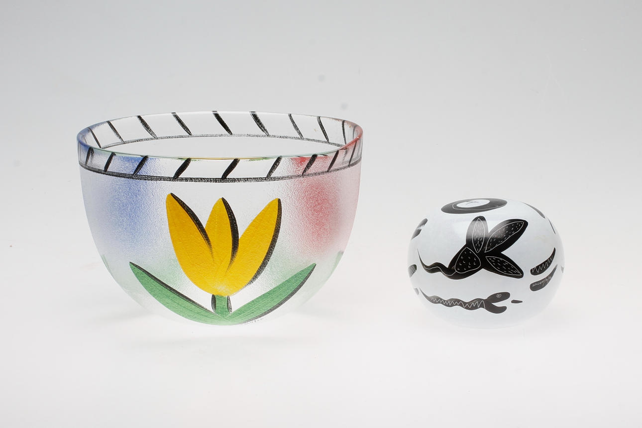 SKÅL och SKULPTUR, glas, Ulrica Hydman-Vallien, Kosta Boda.