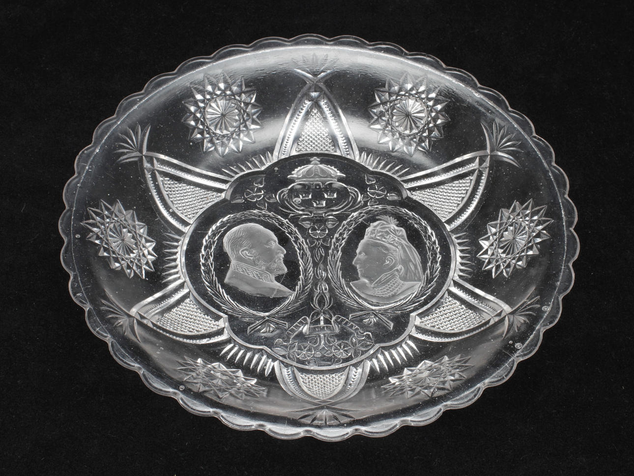 SKÅLFAT, pressglas, Limmared, 1800-talets slut.