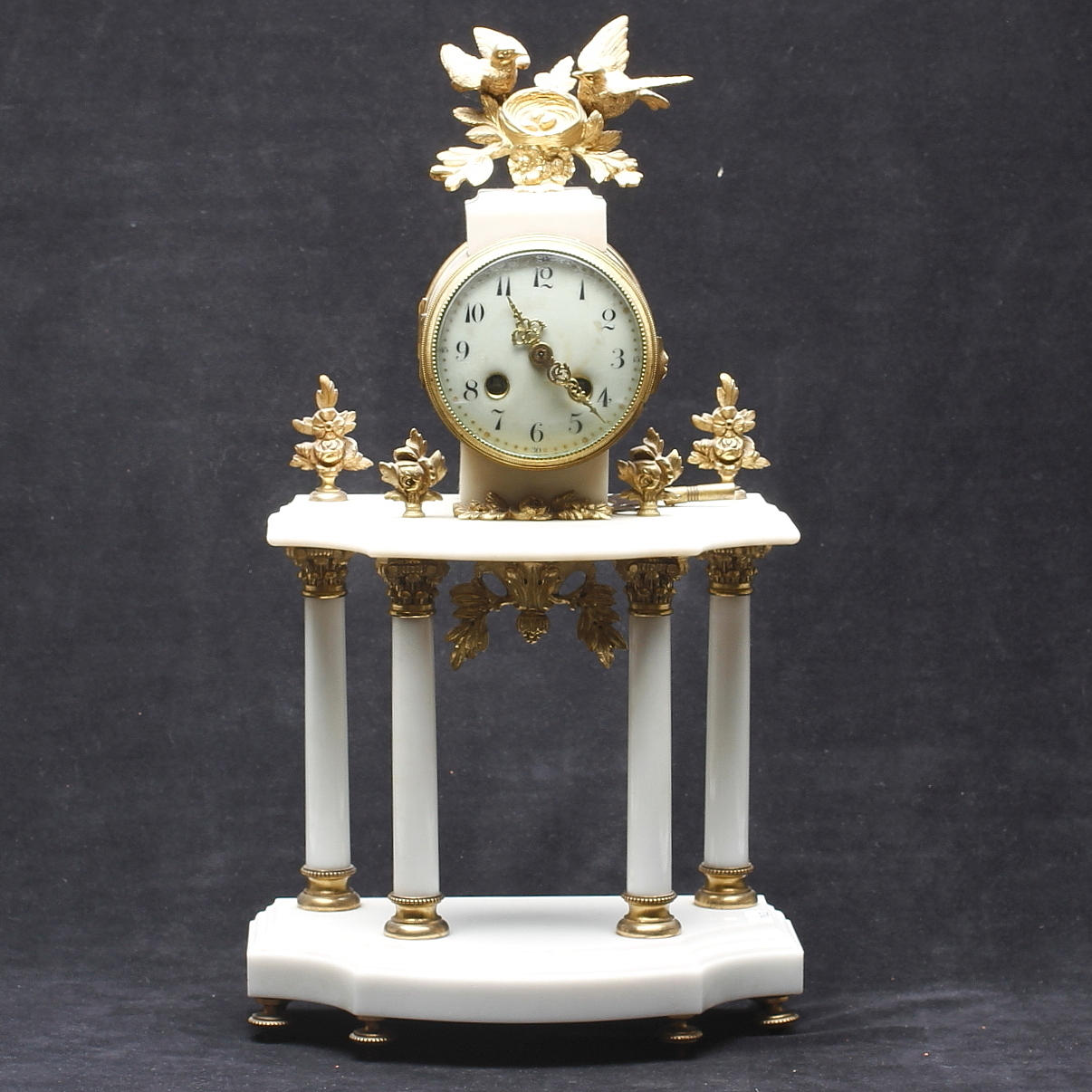 BORDSPENDYL, Louis VXI-stil, 1900-tal.