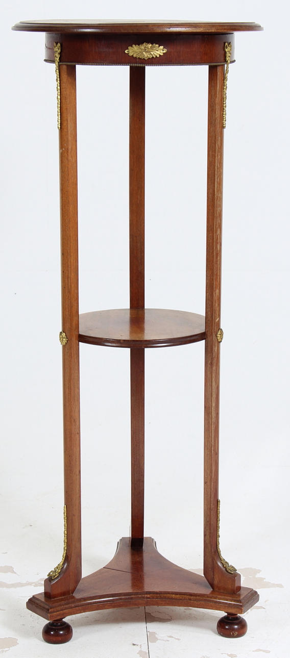 PEDESTAL, teak, mid-20th century.