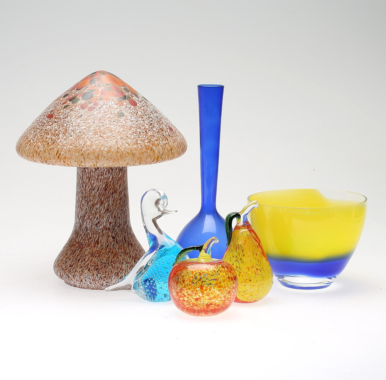 GLASFÖREMÅL, 6 st, bl a Reijmyre, 1900-talets andra hälft.