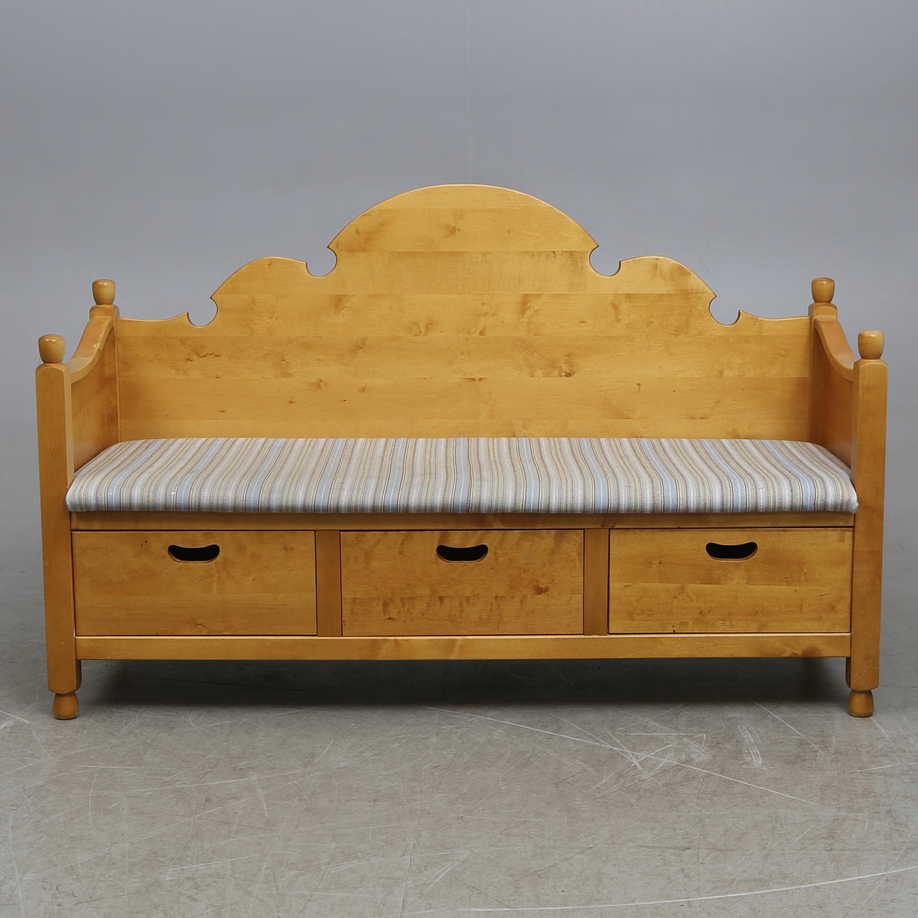 KÖKSSOFFA, 1900/2000-tal.