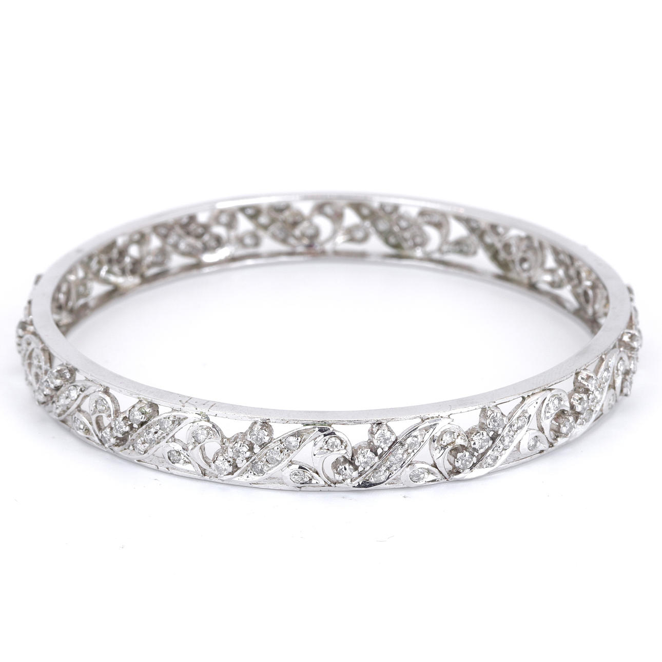 SILVER DIAMOND SET BANGLE.