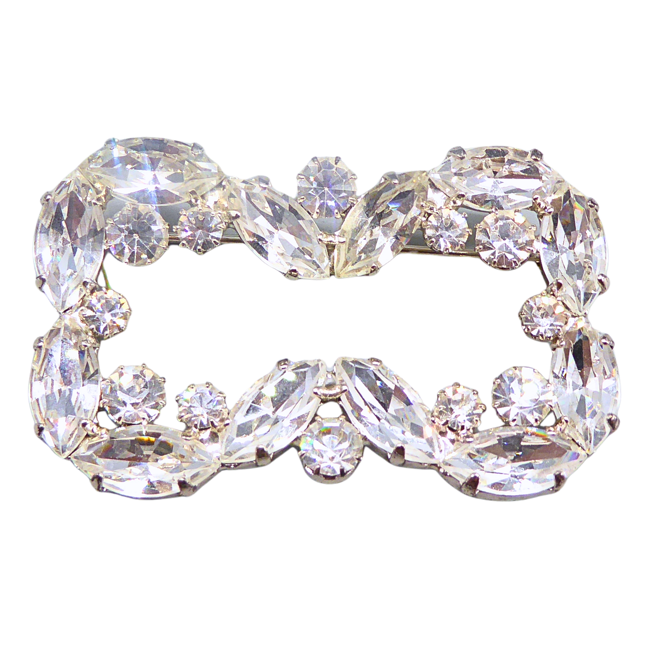 RHINESTONE SHOE BUCKLE WITH OPULENT CRYSTAL SETTING.
