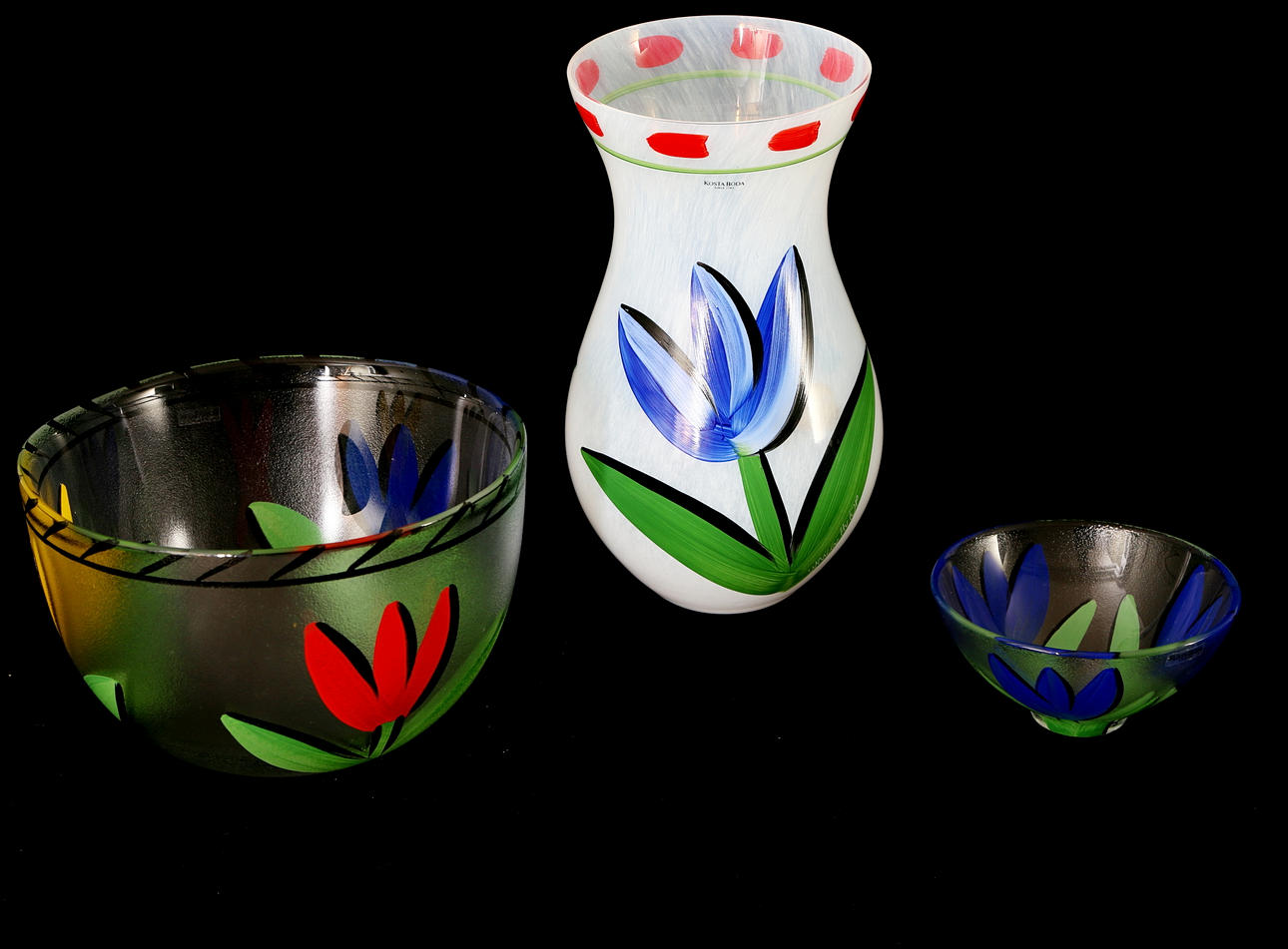 SKÅLAR samt VAS, glas, Ulrica Hydman Vallien, 1900-tal.