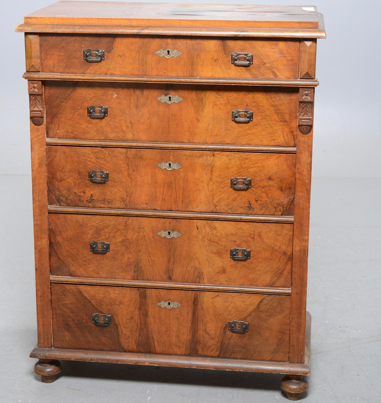 BYRÅ, valnöt 1800-tal.