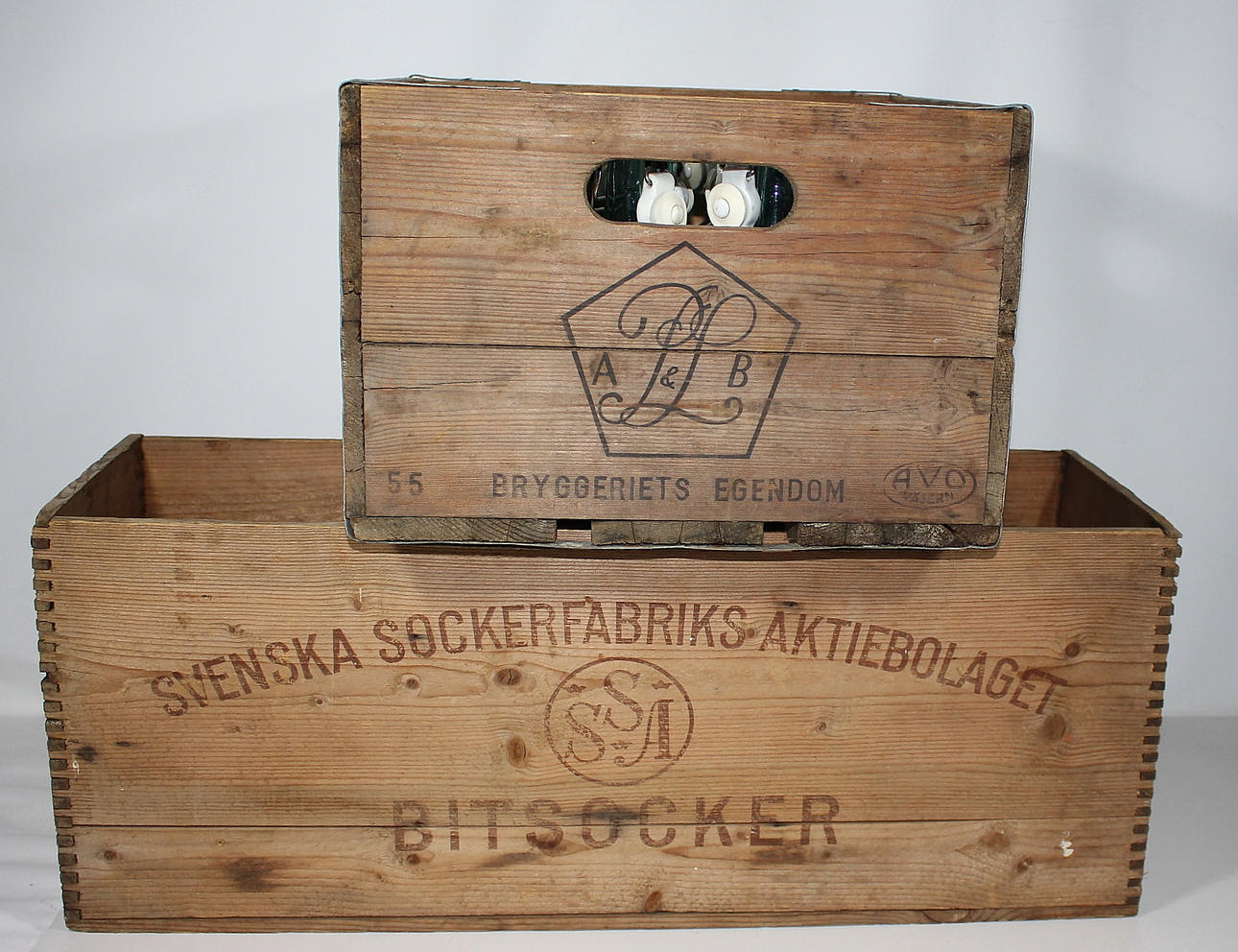 SOCKERLÅDA, DRICKABACK, 16 st flaskor.