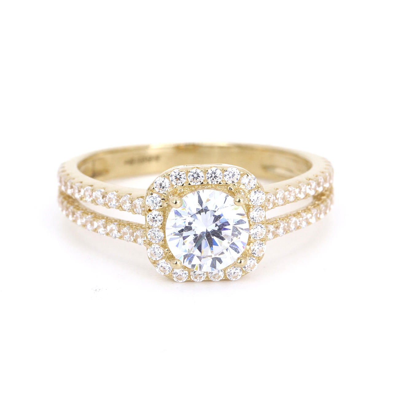 18CT CUBIC ZIRCONIA SET RING.