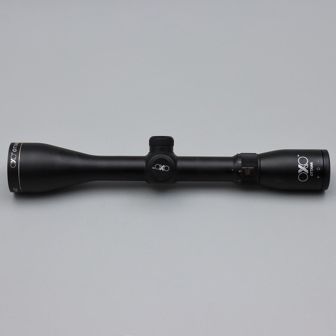RIFLE SCOPE, OXO, OTTAWA 3-9X42.
